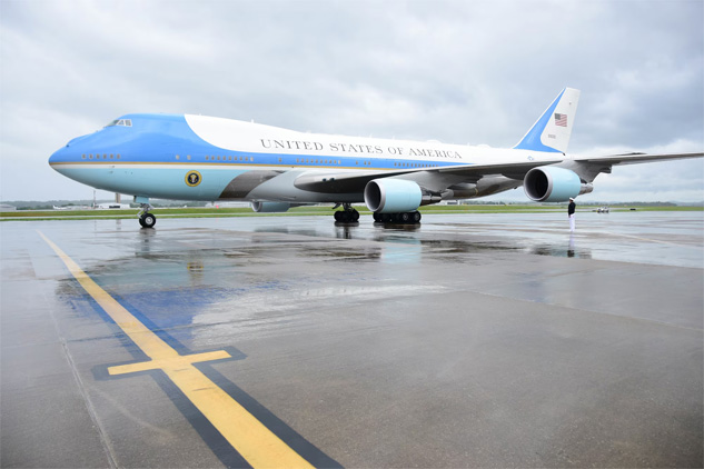 One of Trump's planes